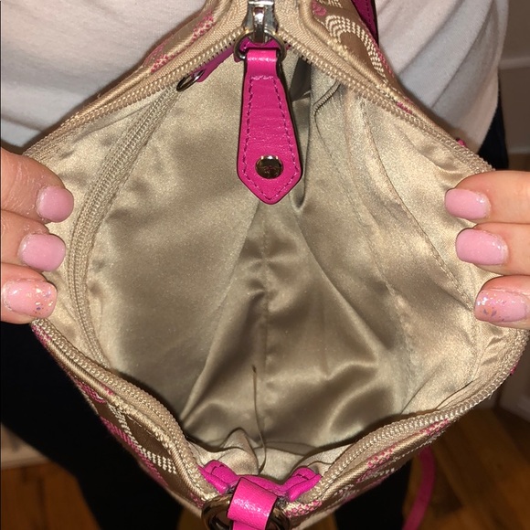 Coach Signature C Crossbody - Picture 6 of 8